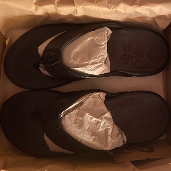 Men size 10 okukai - Picture 2 of 5